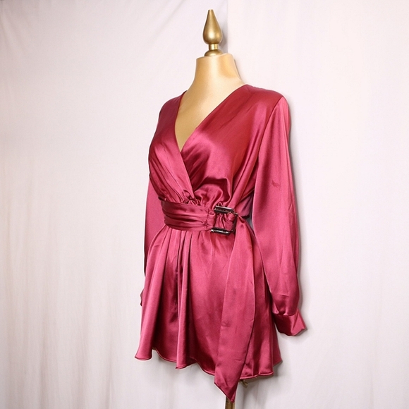 NWT ZARA Satin Tie Waist Romper with Gold buckle in Marsala (Mauve), Size Small - Picture 5 of 11